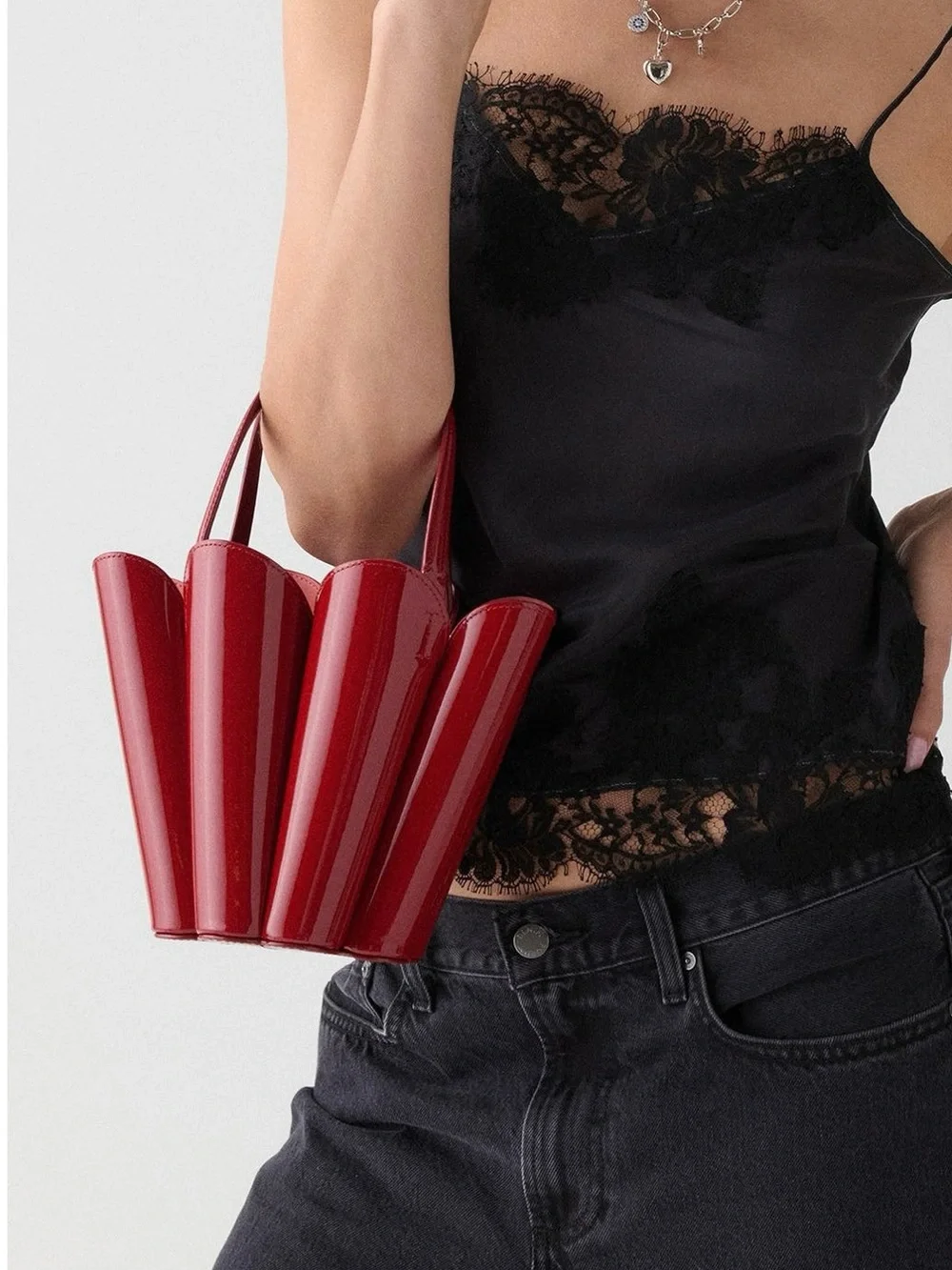 NWT Rare Novelty Kate Spade Scarlet Patent Leather Flower Bucket Bag $348 MSRP
